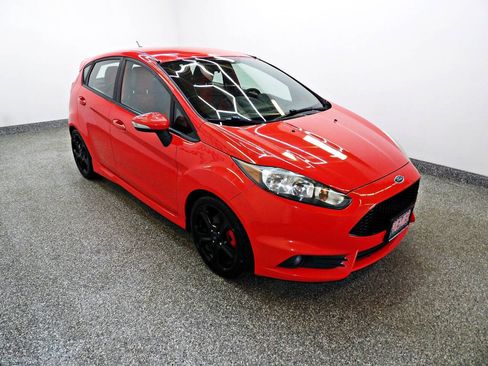 Used 2016 Ford Fiesta ST w/ ST Recaro Package FWD image 3