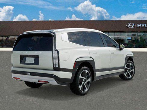 New 2026 Hyundai Ioniq 9 Limited image 4