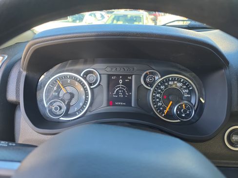 Used 2019 RAM 2500 Big Horn image 29