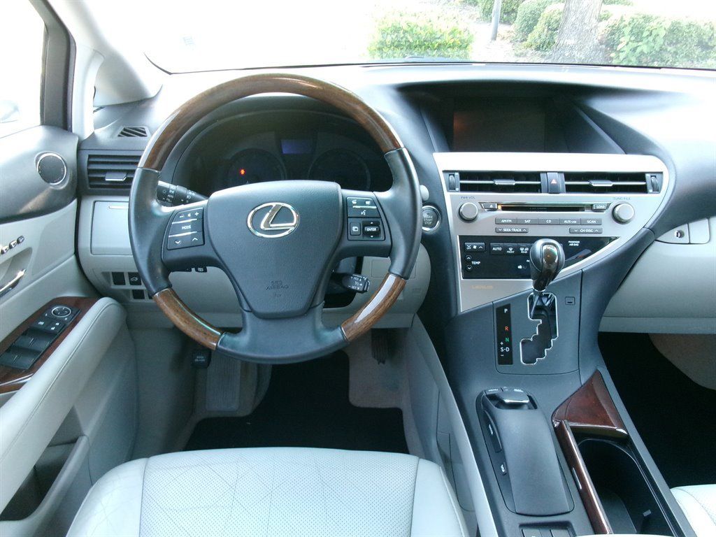 Used 2010 Lexus RX 350 AWD image 16