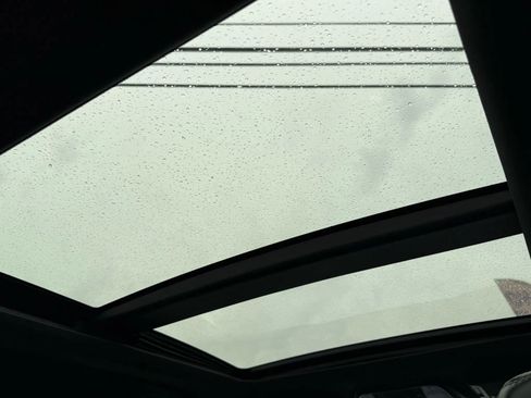 Used 2015 Chrysler 300 S w/ 300S Premium Group image 21