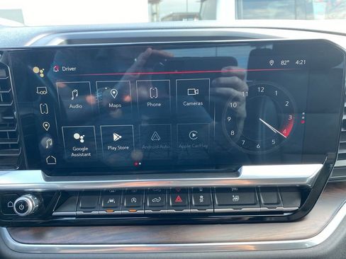 Used 2022 GMC Sierra 1500 SLT image 15