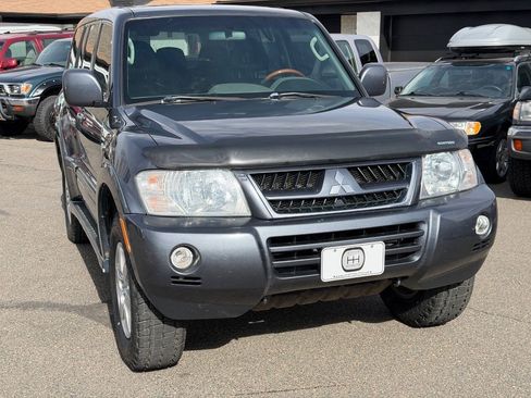 Used 2006 Mitsubishi Montero Limited AWD/4WD image 25