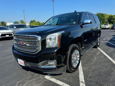 Used 2020 GMC Yukon SLE AWD/4WD image 8
