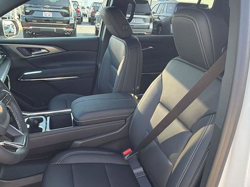 New 2026 Chevrolet Traverse LT FWD image 20