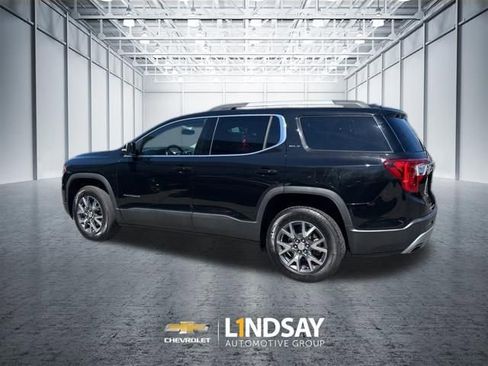 Used 2023 GMC Acadia SLT image 24