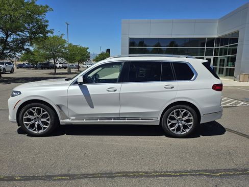 Used 2020 BMW X7 xDrive40i w/ Luxury Seating Package AWD/4WD image 9