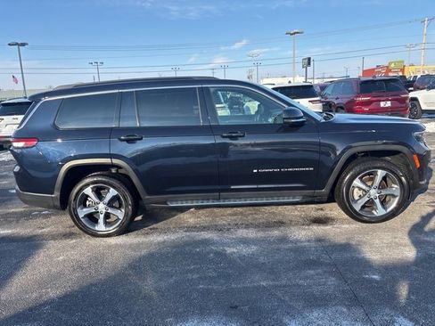 Used 2024 Jeep Grand Cherokee L Limited w/ Luxury Tech Group II image 6