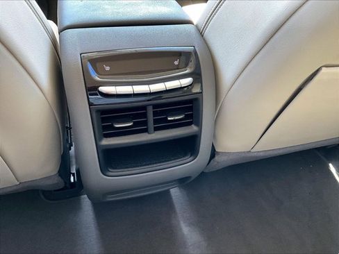 Used 2023 Cadillac XT5 Premium Luxury FWD image 25