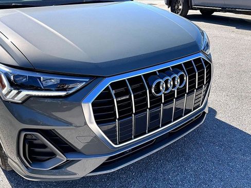Certified 2024 Audi Q3 2.0T Premium w/ Convenience Package image 11