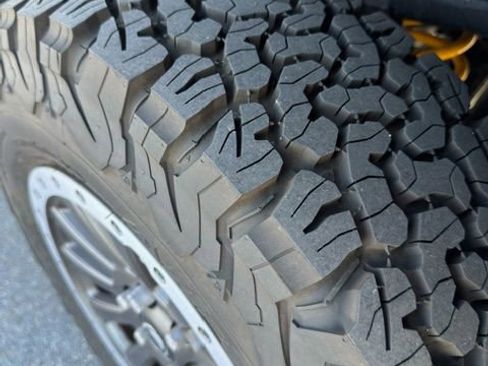 Used 2025 INEOS Grenadier image 28