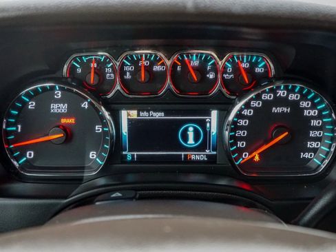 Used 2018 Chevrolet Suburban Premier w/ Max Trailering Package image 27