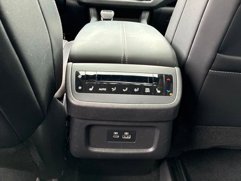 Used 2022 Nissan Pathfinder SL w/ SL Premium Package AWD/4WD image 27