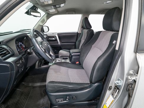 Used 2022 Toyota 4Runner SR5 image 14