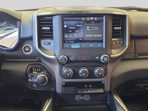 Used 2022 RAM 1500 Big Horn AWD/4WD image 21