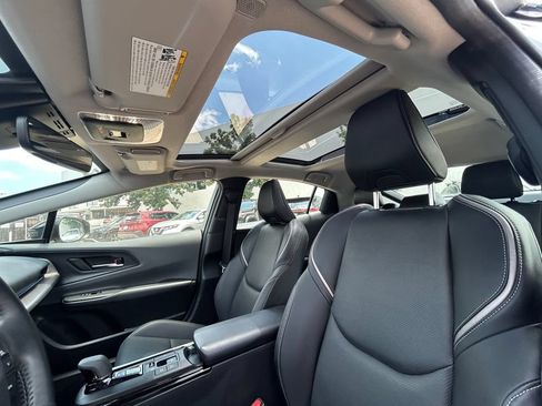 Certified 2024 Toyota Prius XLE FWD image 12
