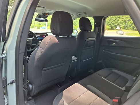 New 2026 Chevrolet TrailBlazer LT w/ Driver Confidence Package FWD image 31