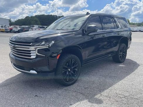 Used 2023 Chevrolet Tahoe High Country w/ Premium Package AWD/4WD image 9