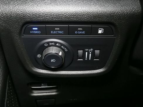 Used 2023 Jeep Grand Cherokee 4WD 4xe image 40