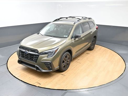 Used 2023 Subaru Ascent Onyx Edition Limited AWD/4WD image 4