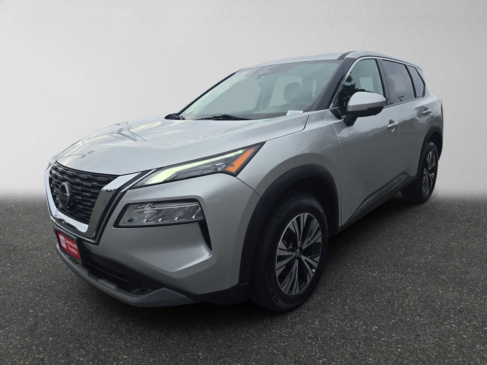 Used 2021 Nissan Rogue SV AWD/4WD image 7