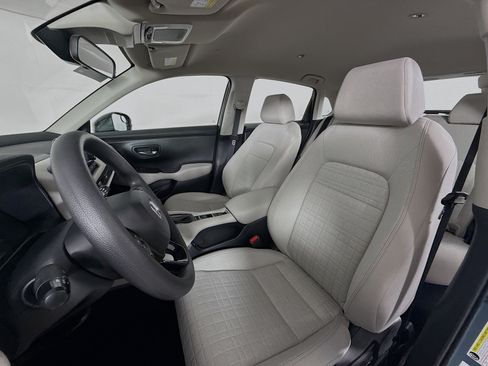 Certified 2025 Honda HR-V LX image 24