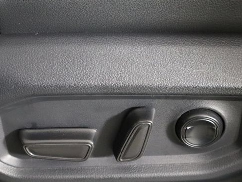 Used 2023 Toyota Tundra Limited RWD image 24