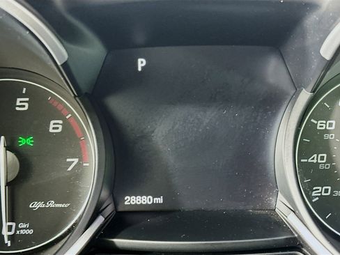 Used 2022 Alfa Romeo Stelvio Ti image 19