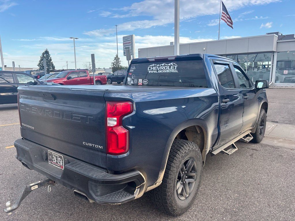Used 2019 Chevrolet Silverado 1500 Custom Trail Boss w/ Custom Convenience Package AWD/4WD image 3