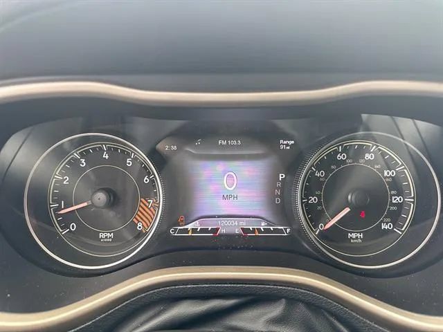 Used 2014 Jeep Cherokee Limited w/ Technology Group AWD/4WD image 10