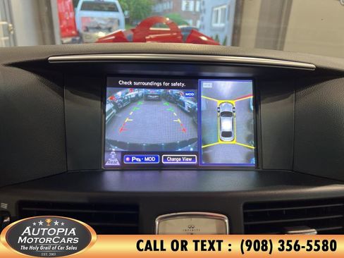 Used 2017 INFINITI Q70 3.7 image 36