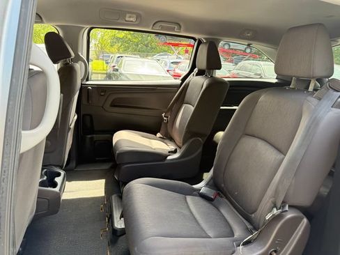 Used 2020 Honda Odyssey LX image 16