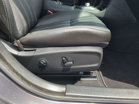 Used 2019 Chrysler 300 S RWD image 34