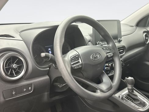 Used 2023 Hyundai Kona SEL AWD/4WD image 7