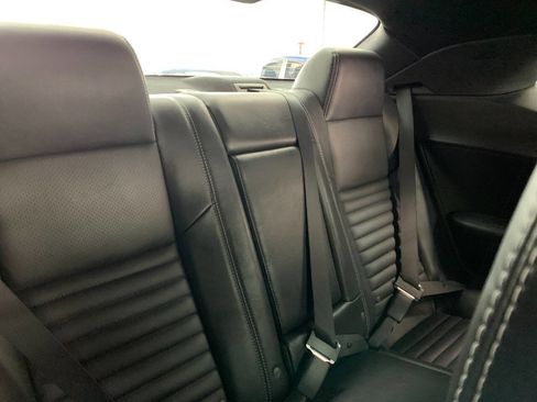 Used 2009 Dodge Challenger R/T RWD image 13
