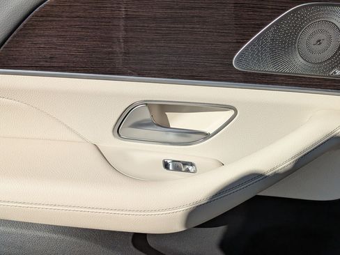 Certified 2024 Mercedes-Benz GLE 450 4MATIC image 28