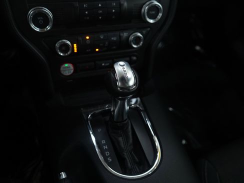 Used 2016 Ford Mustang 2D COUPE w/ Equipment Group 051A image 19