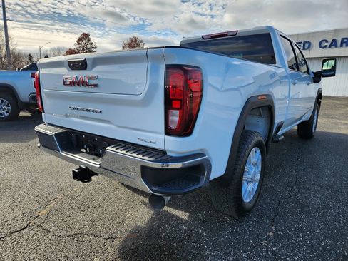 Used 2024 GMC Sierra 3500 SLE w/ SLE Convenience Package image 5