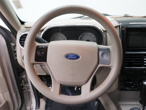 Used 2007 Ford Explorer Sport Trac XLT RWD image 16