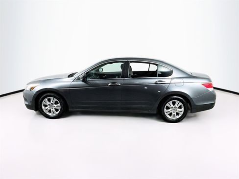 Used 2010 Honda Accord LX-P image 4