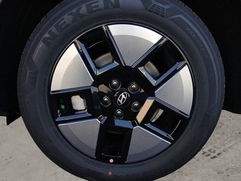 New 2026 Hyundai Santa Fe SEL FWD image 15