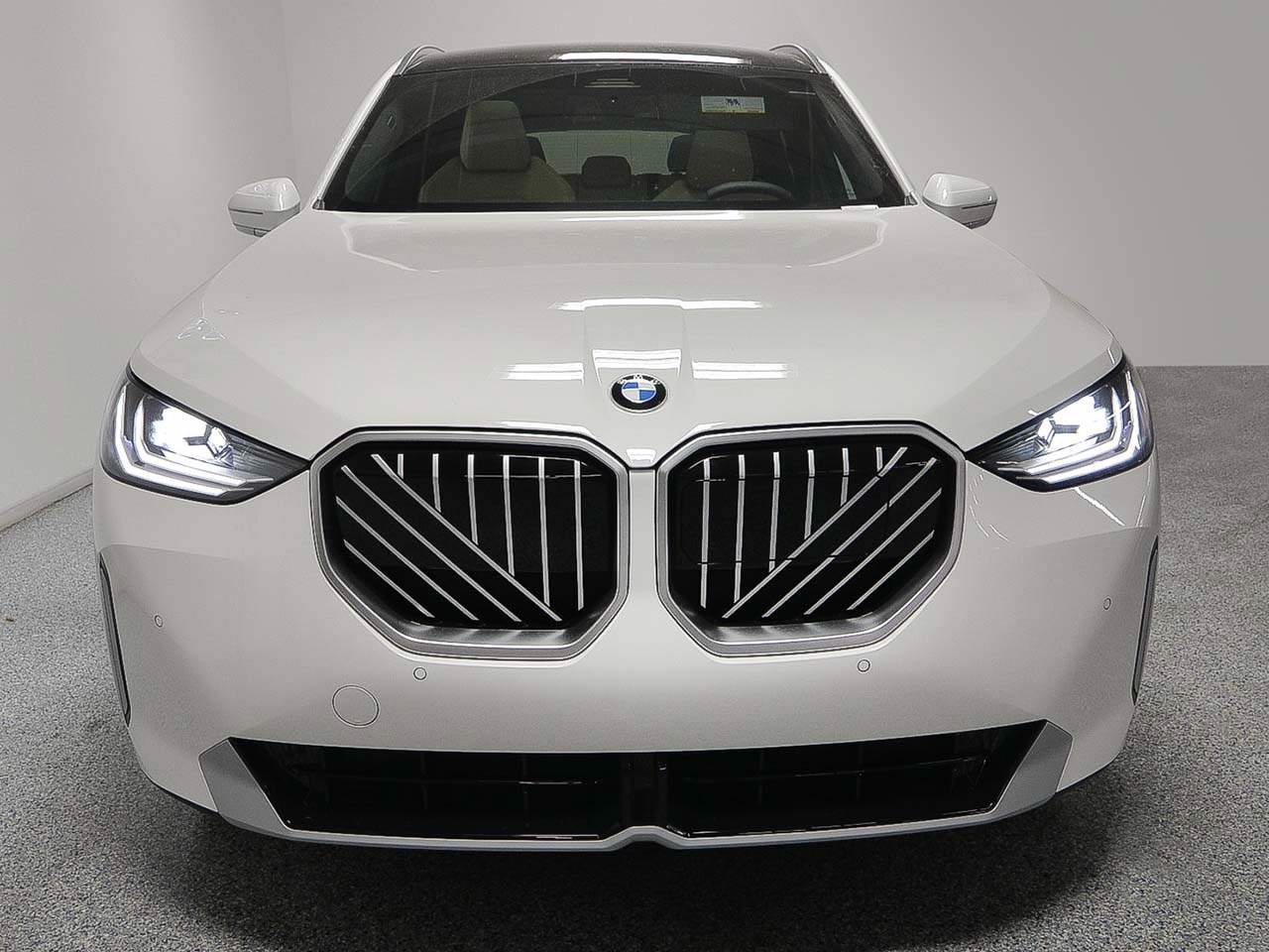 Used 2026 BMW X3 xDrive30i w/ Convenience Package AWD/4WD image 2
