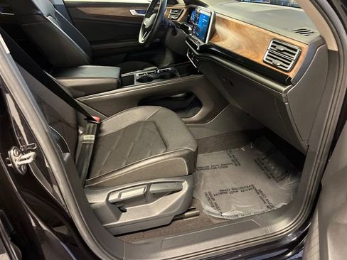 Used 2024 Volkswagen Atlas SE FWD image 10