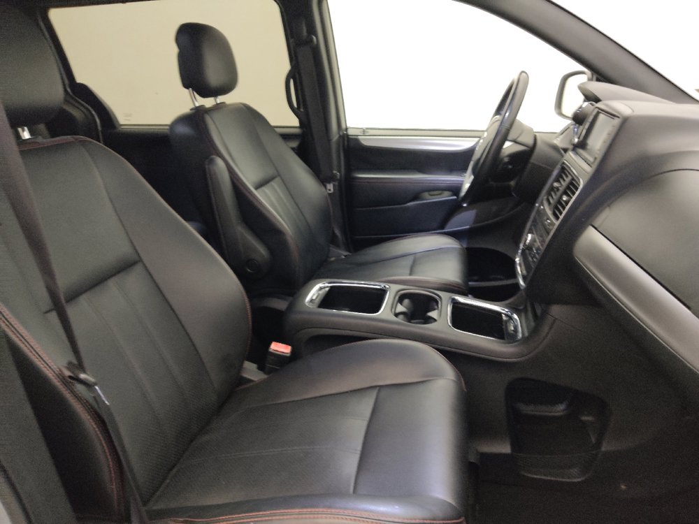Used 2019 Dodge Grand Caravan GT FWD image 21
