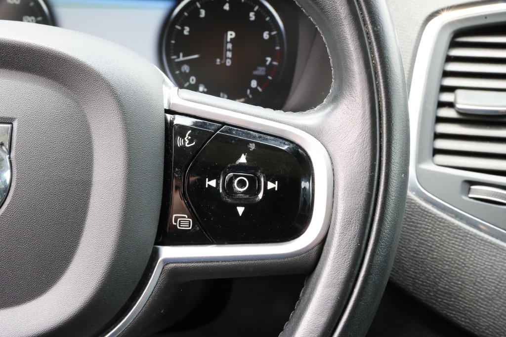 Used 2019 Volvo XC90 T6 Momentum w/ Advanced Package AWD/4WD image 20