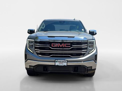 Used 2025 GMC Sierra 1500 SLT AWD/4WD image 9