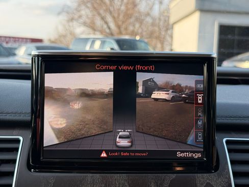 Used 2015 Audi A8 L 4.0T image 23