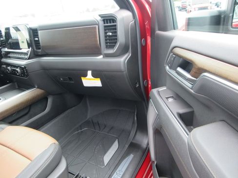 New 2026 Chevrolet Silverado 3500 High Country w/ High Country Premium Package image 20