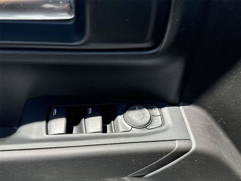Used 2019 Chevrolet Silverado 1500 Custom AWD/4WD image 20