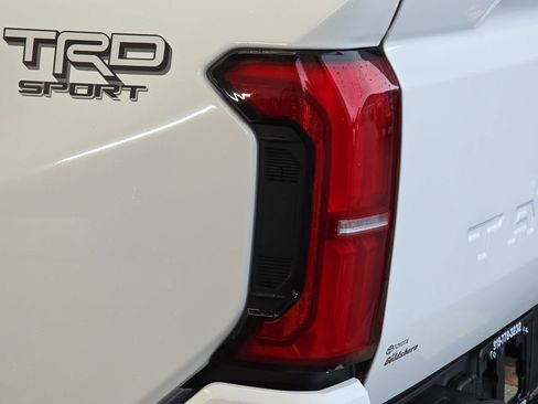 Used 2025 Toyota Tacoma TRD Sport RWD image 33